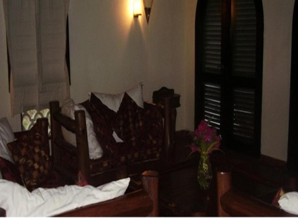 Hill Park Hotel - Tiwi Beach Phòng bức ảnh