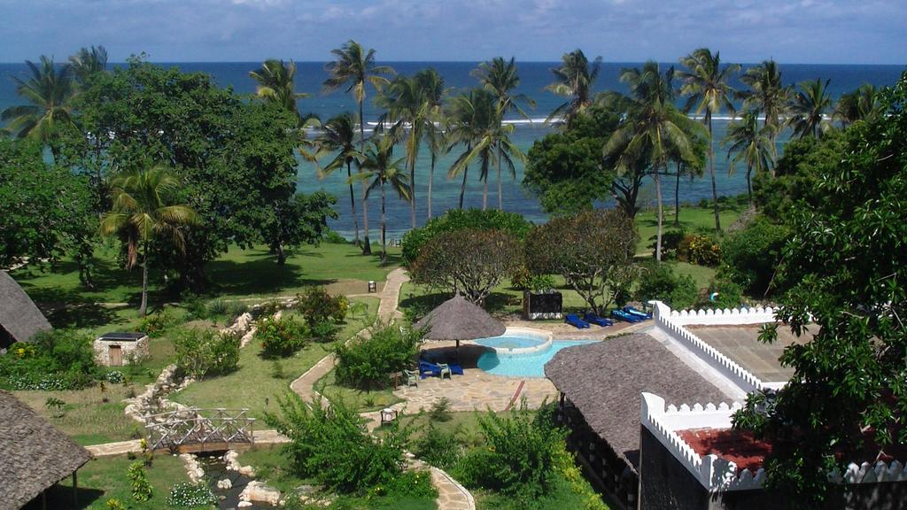 Hill Park Hotel - Tiwi Beach Ngoại thất bức ảnh