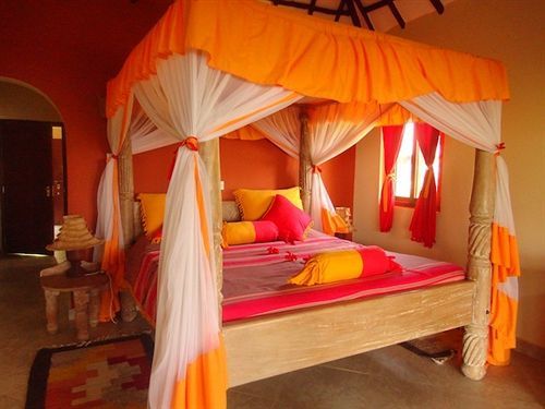 Hill Park Hotel - Tiwi Beach Ngoại thất bức ảnh
