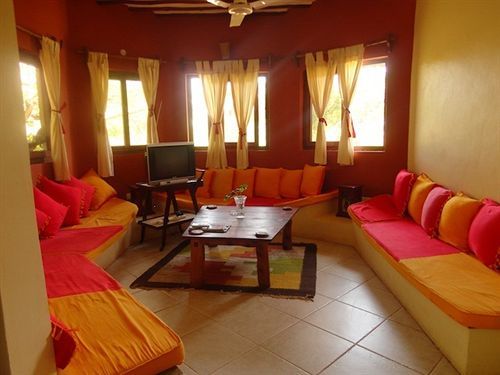 Hill Park Hotel - Tiwi Beach Ngoại thất bức ảnh